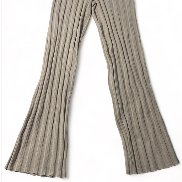 Cotton on Women's Foxy Knit Pants, Size M, New - Picture 4 of 8